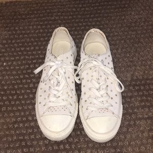 Women’s Converse shoes